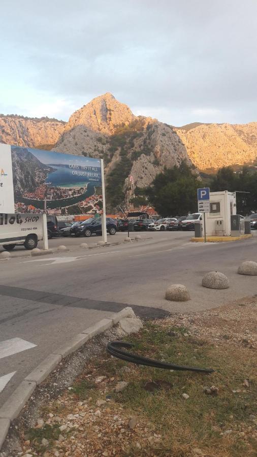 Central Luxury Rooms Omiš Εξωτερικό φωτογραφία