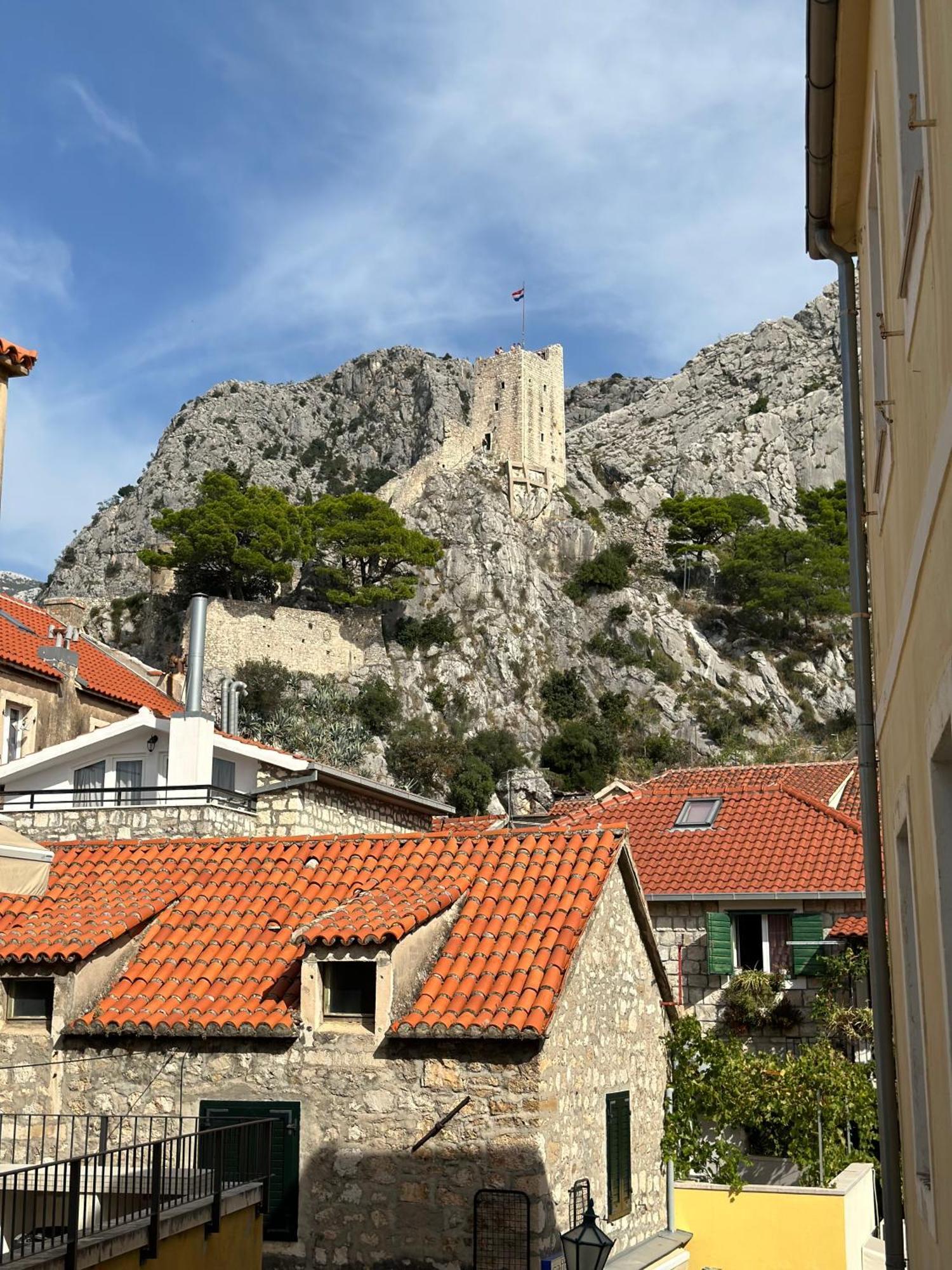 Central Luxury Rooms Omiš Εξωτερικό φωτογραφία